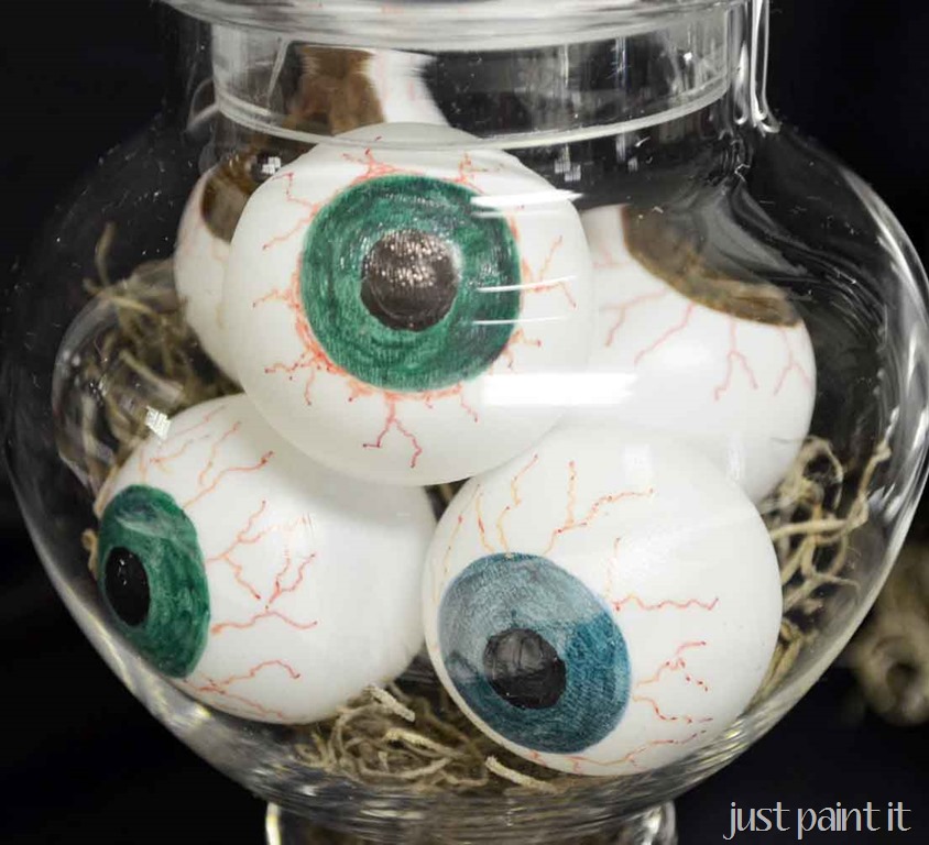 [make-spooky-eyeballs-N%255B2%255D.jpg]