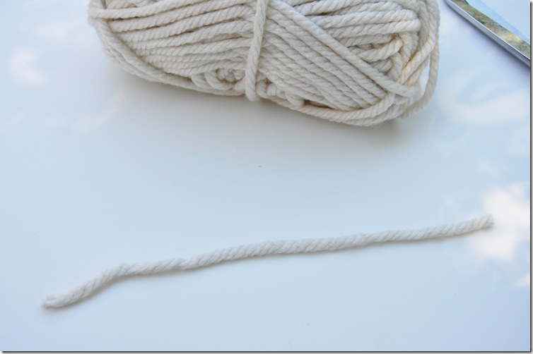 mondopompompillow 002