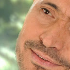 جــورج وســوف يعتنق الإسلام بعد أزمتـه الصحيـة!  