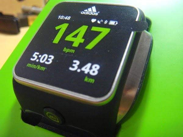 肥皂箱子: Adidas Micoach Smart Run GPS手錶開箱(1): 設備