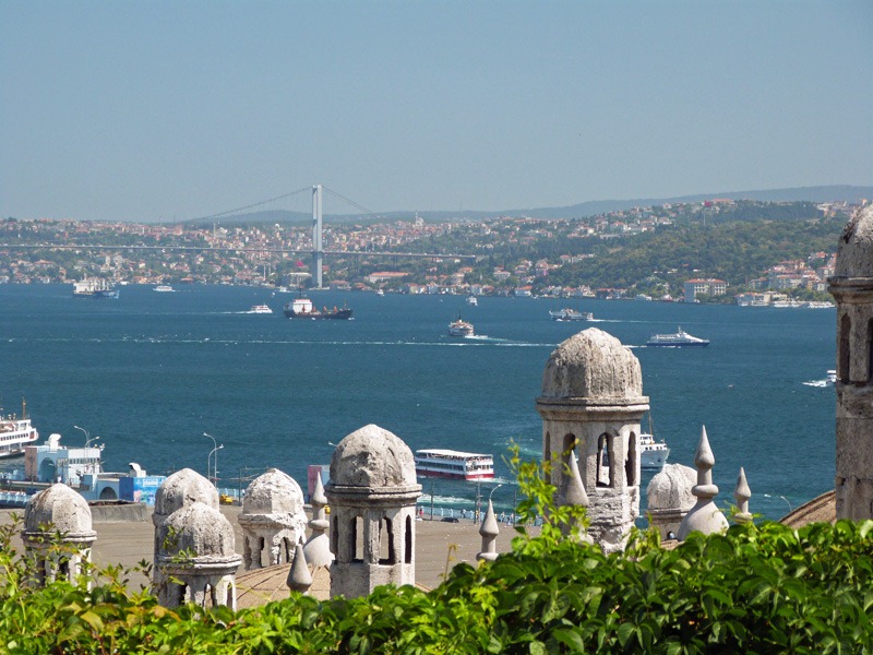 [Istanbul%252C%2520to%2520the%2520harbour%2520from%2520mosque%2520N%255B4%255D.jpg]