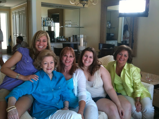 The bride-to-be, Liz, and her favorite ladies hanging out and enjoying themselves pre-wedding. The bride-to-be, Liz, and her favorite ladies hanging out and enjoying themselves pre-wedding.