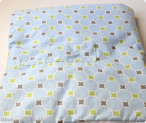 Quiet-book-back-strap_thumb3