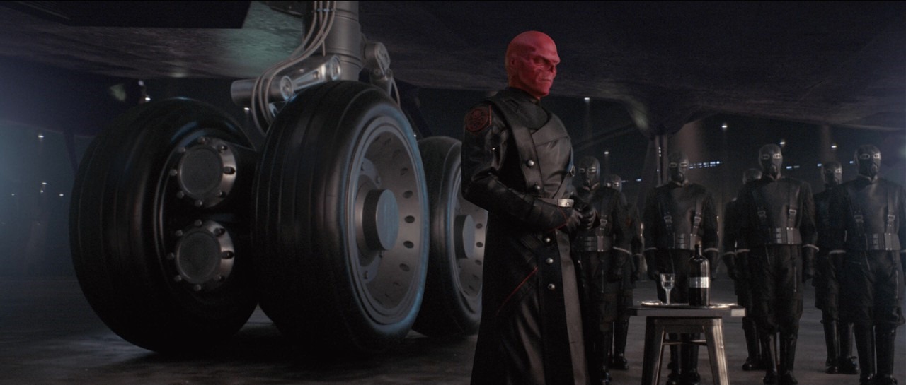 [Captain%2520America%2520Red%2520Skull%2520Prepares%255B2%255D.jpg]
