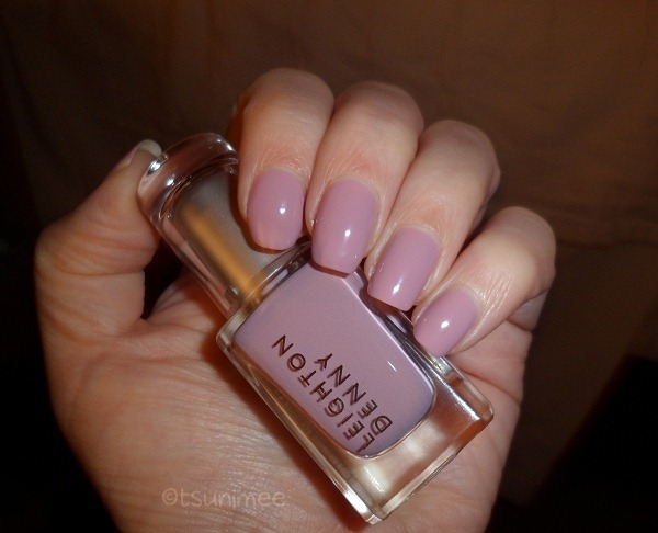 008-leighton-denny-free-in-red-magazine-offer-whatever-lilac-nail-polish