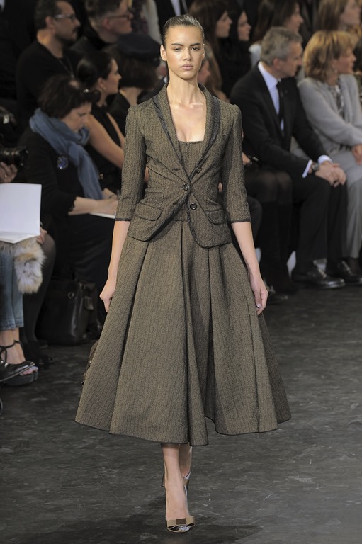 [LouisVuittonFall2010yPw9FIec0c3x4.jpg]