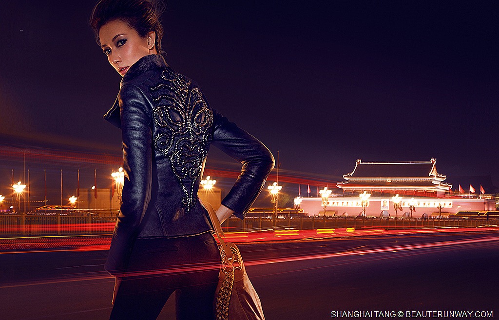 [Shanghai%2520Tang%2520Autumn%2520Winter%25202011%2520Urban%2520Warrior%2520Shearling%2520jacket%2520with%2520hand%2520embrodiered%2520back%255B1%255D.jpg]