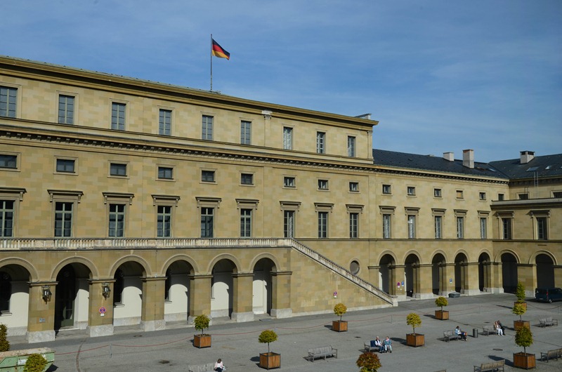 [Munich47%2520palace_%255B3%255D.jpg]