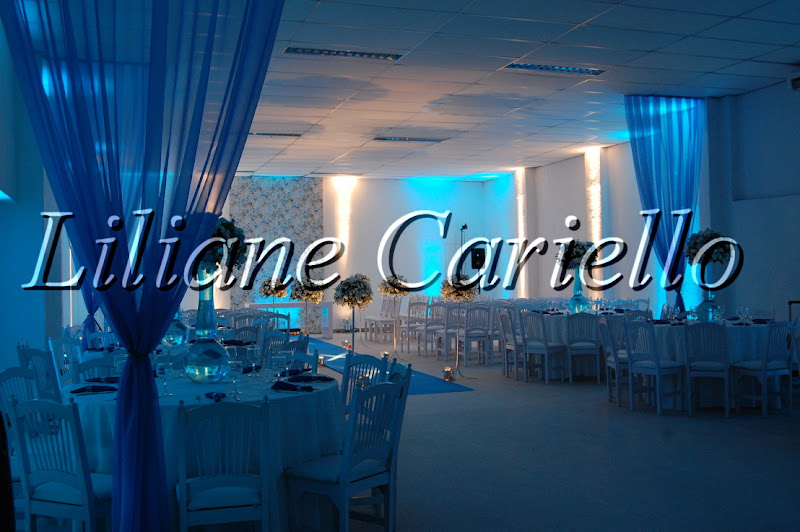 Fotos de Casamento Carolina e Filipe no Espaço Horto. Foto numero 00 da cerimonialista Liliane Cariello, do Rio de Janeiro, RJ, que faz cerimonial de casamentos, cerimonial de eventos, cerimonial de festas, cerimonial de 15 anos, cerimonial de bodas, cerimonial de eventos sociais, cerimonial de aniversários, decoração de casamento, decoração de festas de 15 anos, decoração de eventos sociais, decoração de aniversários, buffet de casamento, buffet de 15 anos, buffet festas, buffet eventos e assessoria cerimonial. Casamento Liliane Cariello wedding decoração azul Espaço Horto cerimonial casamento cerimonialista eventos casamentos rio festa confraternização ceremonial bolos e doces flores para de buffet jantar