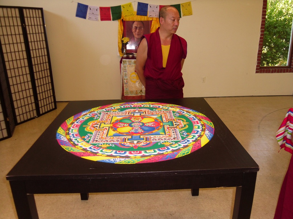 [Monks%2520Mandala%252C%2520SLO%2520001%255B3%255D.jpg]