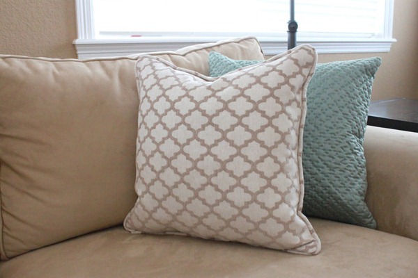 piping pillow tutorial