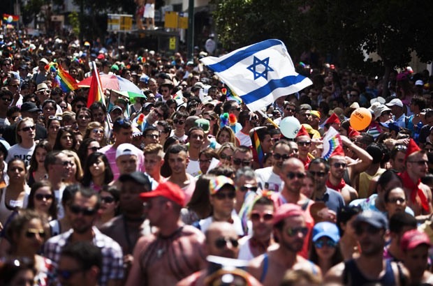 [Parada%2520Gay%2520Tel%2520Aviv%25202013%252002%255B2%255D.jpg]