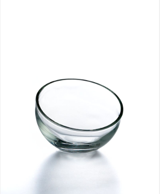 How gorgeous would a scoop of double chocolate ice cream look in this bowl? (macys.com)
