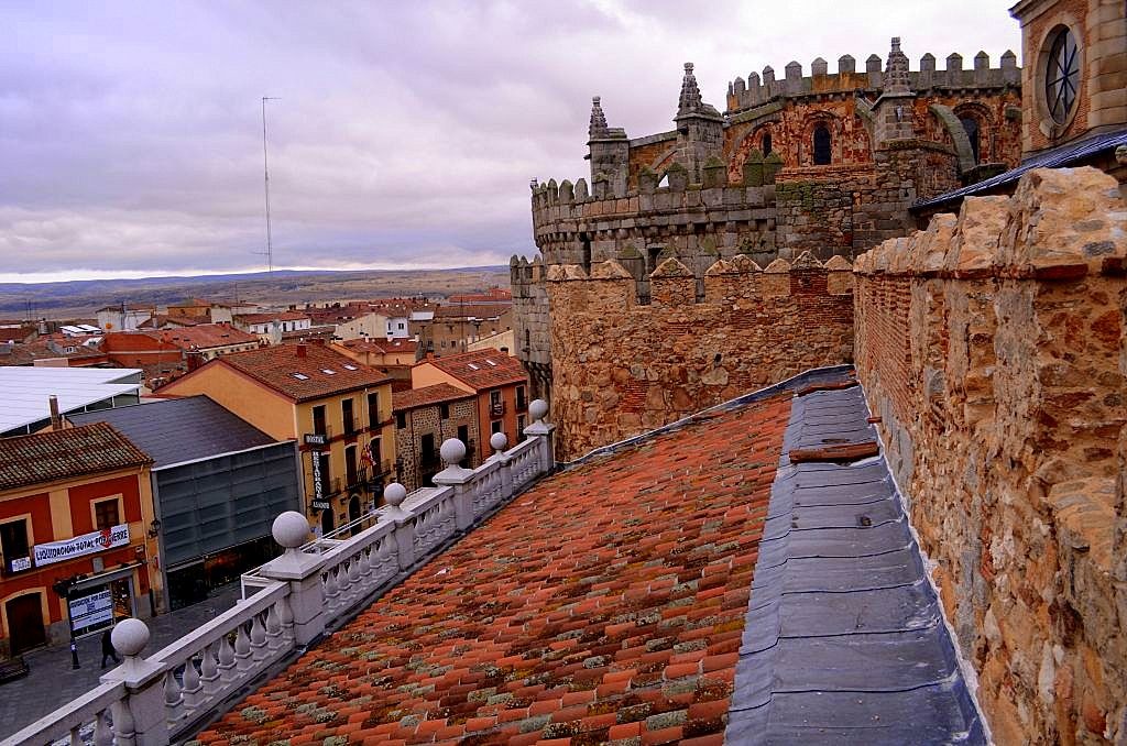 [view%2520of%2520avila%2520from%2520the%2520walls-y%255B4%255D.jpg]