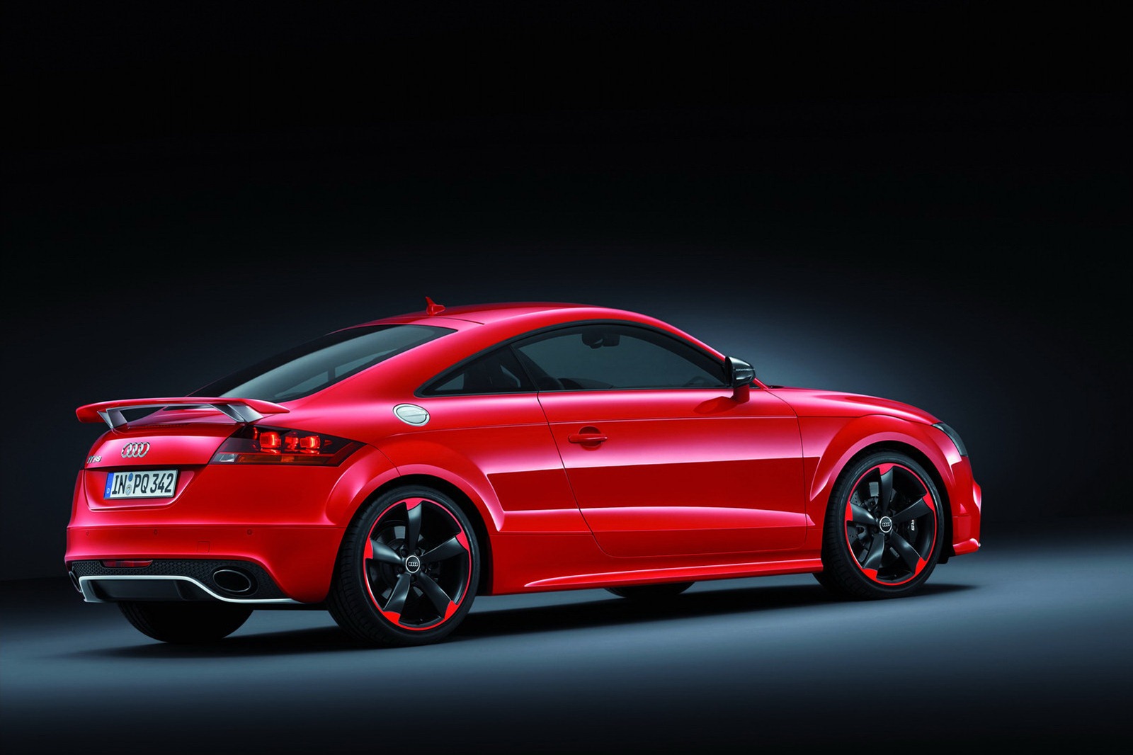 [2013-Audi-TT-RS-Plus-26%255B2%255D.jpg]