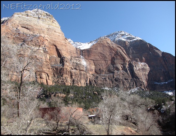 IMG_1084HangingValleyInNavajo SandstoneZion NationalPark