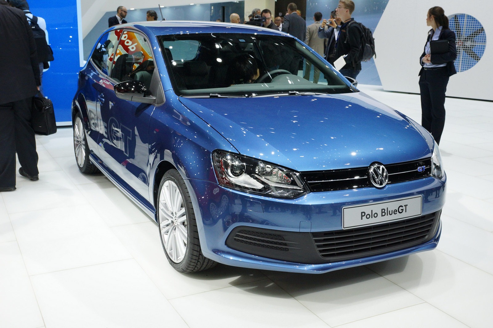 VW-Polo-BlueGT-4%5B2%5D.jpg