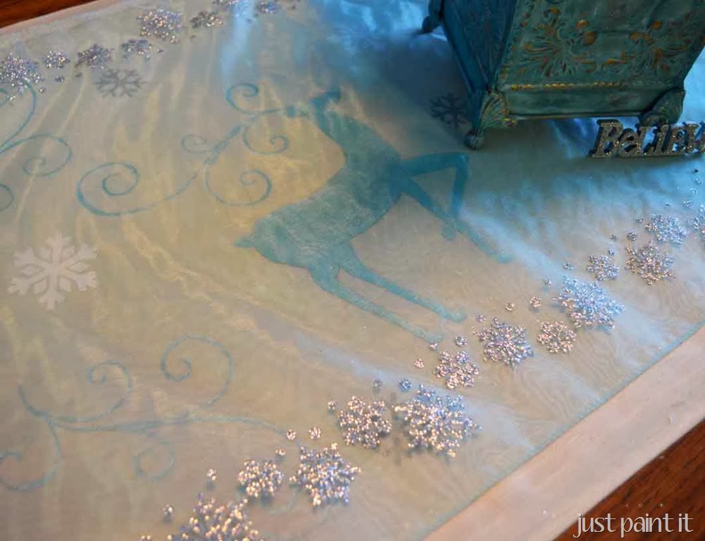 [Xmas-Downstairs-D%255B2%255D.jpg]