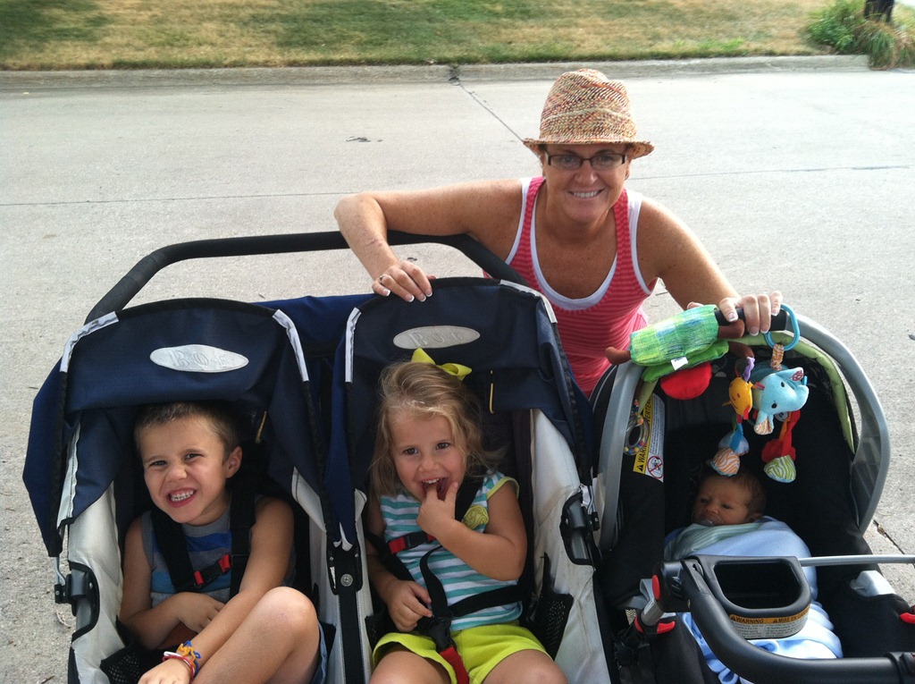 [momandkids2%255B4%255D.jpg]