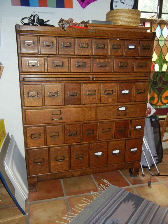 [Office_furniture%255B3%255D.jpg]