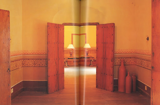 Here's another variation of wainscot by way of stenciling. Here's another variation of wainscot by way of stenciling.