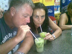 Patrick & Carilina & Caipirinha - Embalo Bar Patrick & Carilina & Caipirinha - Embalo Bar