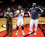 lebron james nba 121103 mia vs den 09 King James wears 5 Colorways of Nike LeBron X in 6 Games
