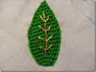Stem stitch outline leaf