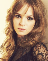 [danielle%2520panabaker_Lila%255B2%255D.png]