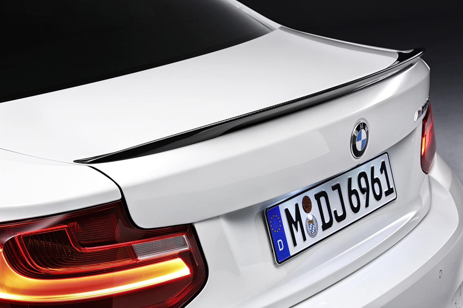 [BMW-2-Series-Coupe-M-Performance-Parts-12%255B3%255D.jpg]