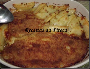 Filetes de peixe gato panados com queijo no forno