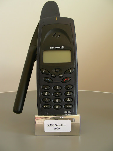 Ericsson R290 Satellite  -  2