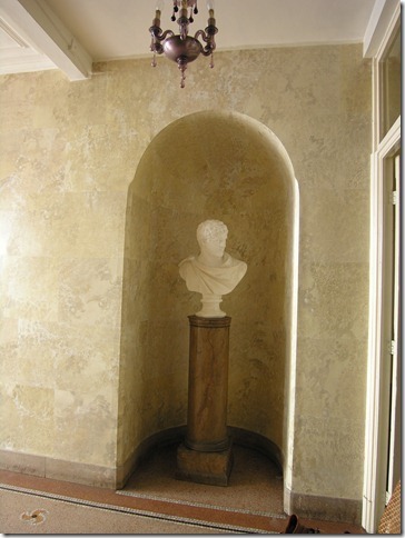 [Pierre-bergian-33.jpg]