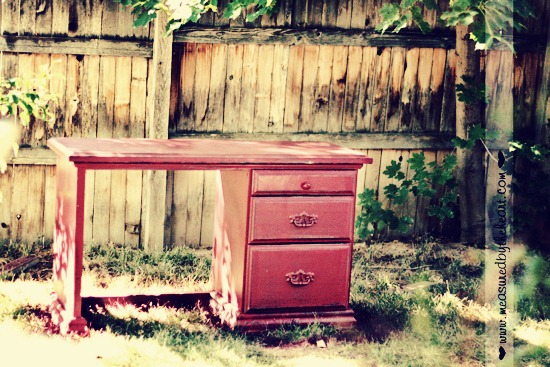 [finished%2520desk%255B4%255D.jpg]