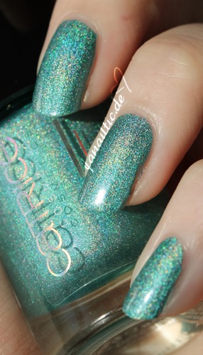 [catrice_holo-in-one%255B4%255D.jpg]