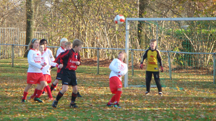 2011 - 12 NOV - HEILIGERLEE E2 - WVV E5 028.jpg