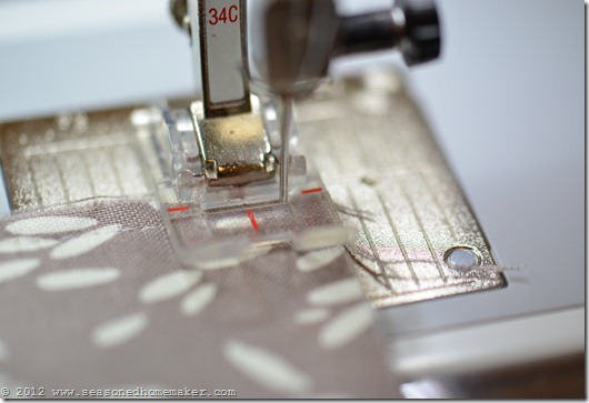 How to Sew a Pillow 29