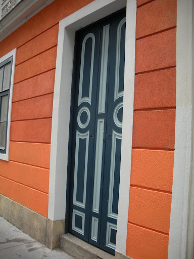 I'm loving this unique color palette. (Vienna)