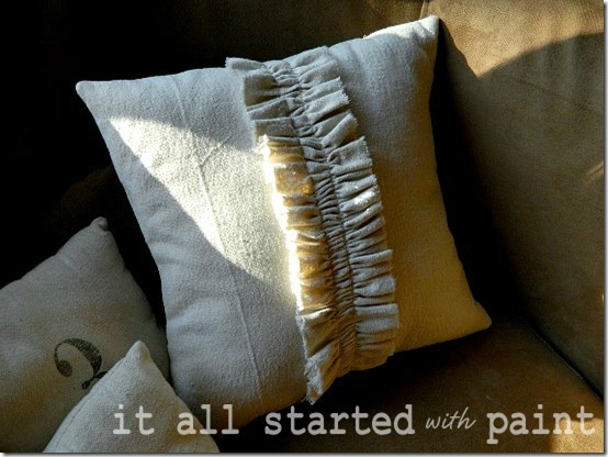 drop cloth ruffled pillow final 2