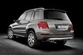 2013-Mercedes-Benz-GLK-38_thumb.jpg?imgmax=800
