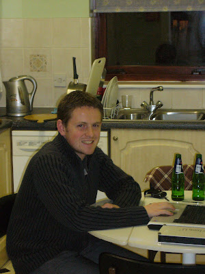 Will in the kitchen, c'est là qu'on capte le mieux le wifi du voisin !