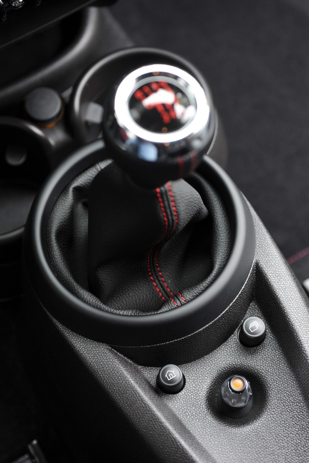 [2013-Mini-Countryman-JCW-55%255B2%255D.jpg]