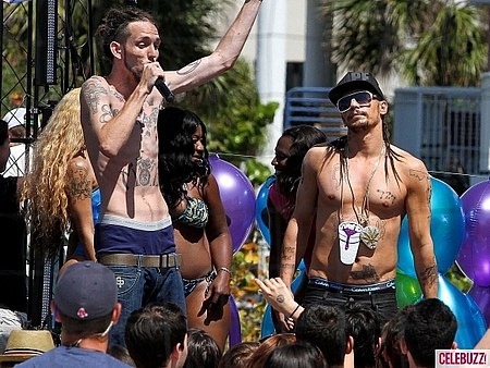 Megint James Franco a Spring Breakers forgatásán 06