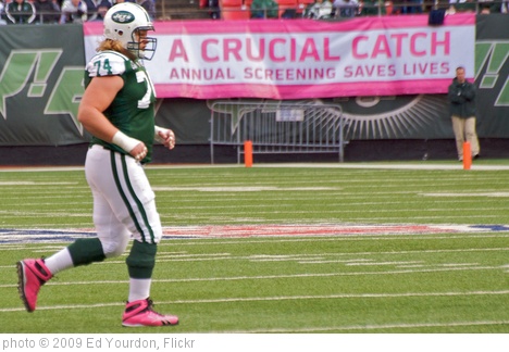 'NY Jets vs. Buffalo, Oct 2009 - 17' photo (c) 2009, Ed Yourdon - license: http://creativecommons.org/licenses/by-sa/2.0/
