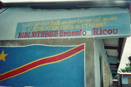 19.jpg - Bibliothèque scolaire Ernesto Ricou située dans la commune de Kimbanseke à Kinshasa