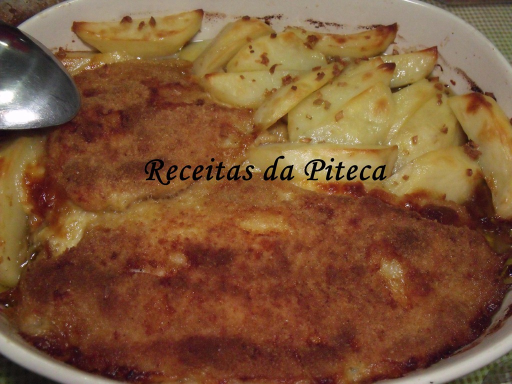 [Filetes%2520de%2520peixe%2520gato%2520panados%2520com%2520queijo%2520no%2520forno%255B3%255D.jpg]