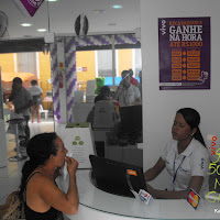  Acao_Queen_Celulares_01_10_2010