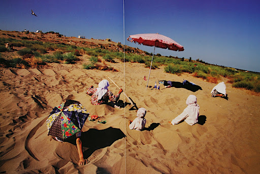 Jonas Bendiksen Satellites