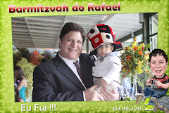 Fotos do evento Rafael - 03.09.11. Foto numero 027 da Social Click Fotografia Digital, do Rio de Janeiro, RJ, que faz fotos divertidas, fotos malucas, fotos com fantasias, fotos na hora, fotografia maluca, fotografia divertida com molduras personalizadas. fotos divertidas malucas foto maluca animadas animado rj rio de janeiro divertida fantasia animada aniversario 15 anos fotografos casamento fotografia noivos fotografias digital