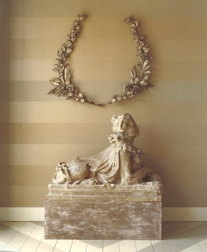 This image of Grecian-inspired elegance graces the Table of Contents page.